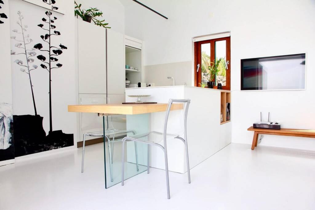 Unique, Stylish & Calm El Estanque By The Sea, Adults Only Vila Costa Teguise Exterior foto