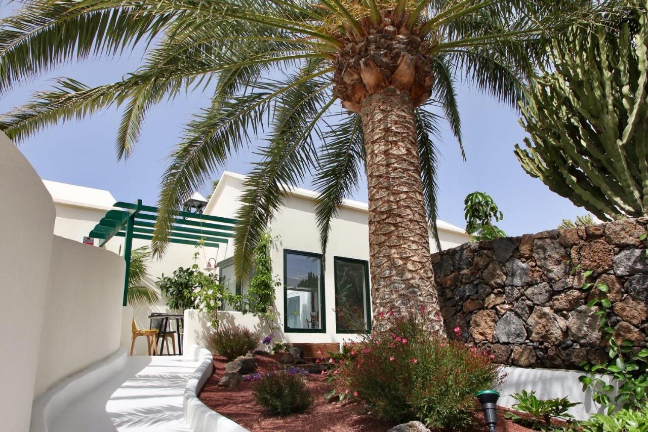Unique, Stylish & Calm El Estanque By The Sea, Adults Only Vila Costa Teguise Exterior foto