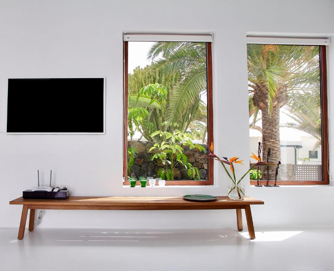 Unique, Stylish & Calm El Estanque By The Sea, Adults Only Vila Costa Teguise Exterior foto